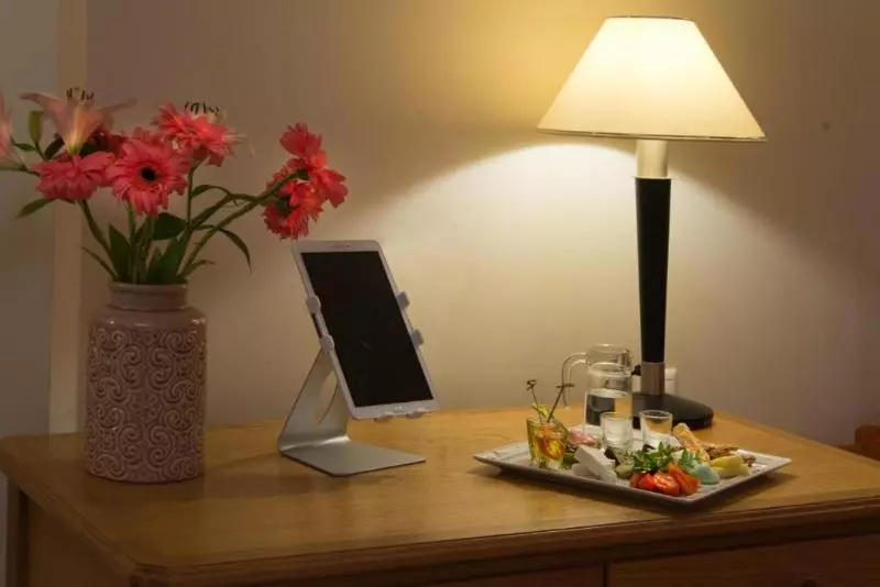 Chambre Deluxe, Minos