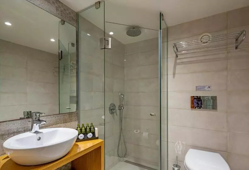 Chambre Standard, Minos