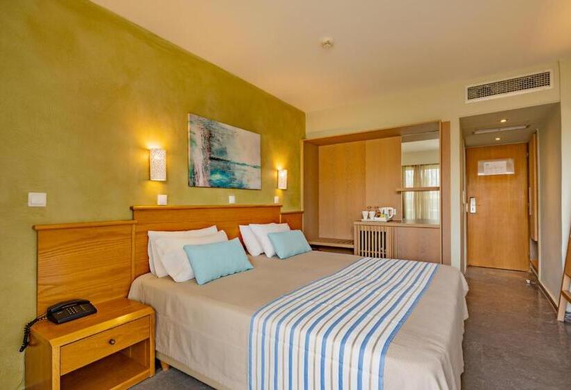 스탠다드 룸, Minos