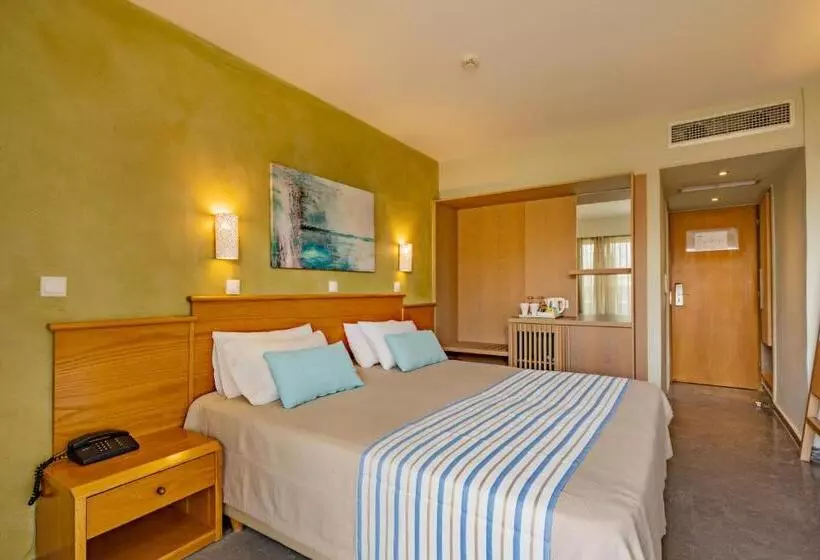 Chambre Standard, Minos