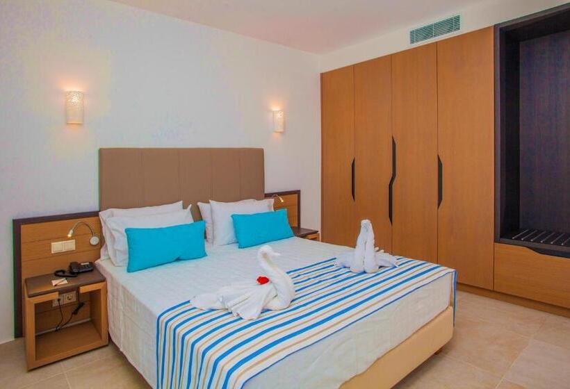 디럭스 룸, Minos