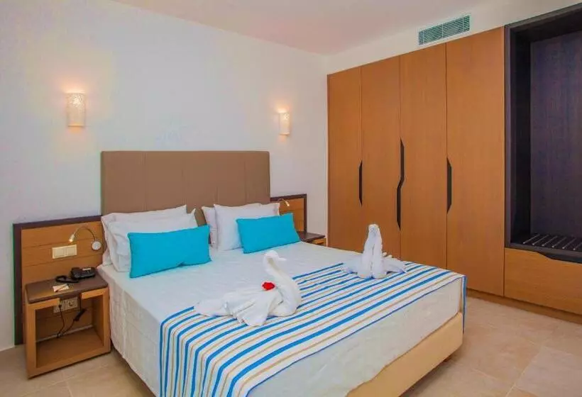 Chambre Deluxe, Minos