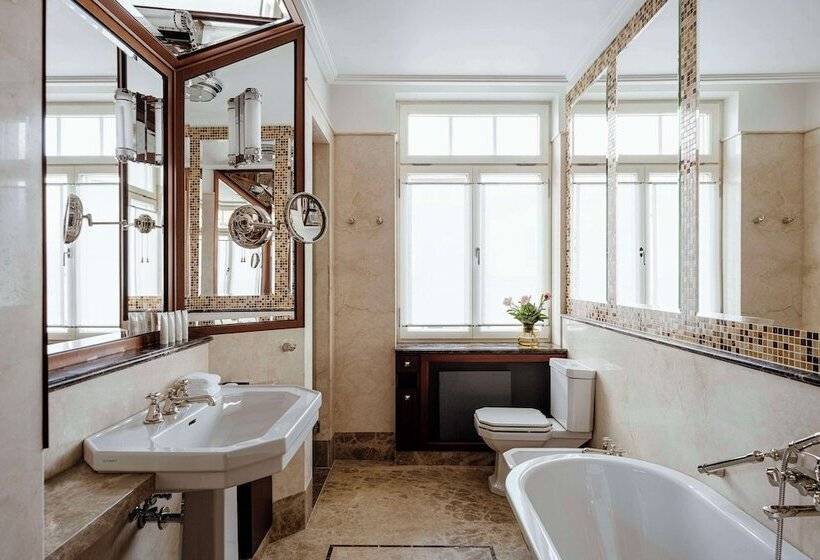 Классический Номер, Nobu Hotel Warsaw