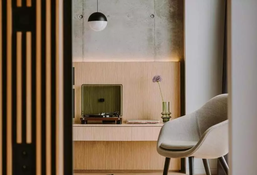 سوییت, Nobu Hotel Warsaw