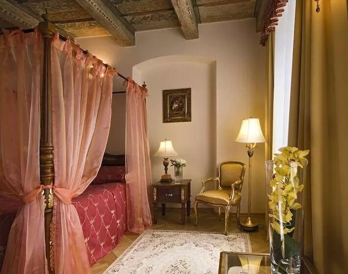 اتاق لوکس, Residence Green Lobster