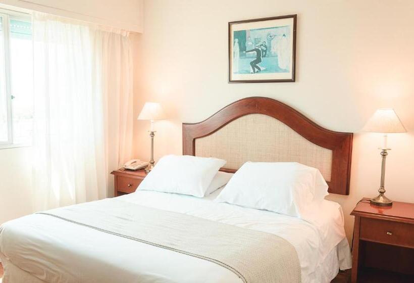 اتاق لوکس با چشم‌انداز دریا, Sunset Beach