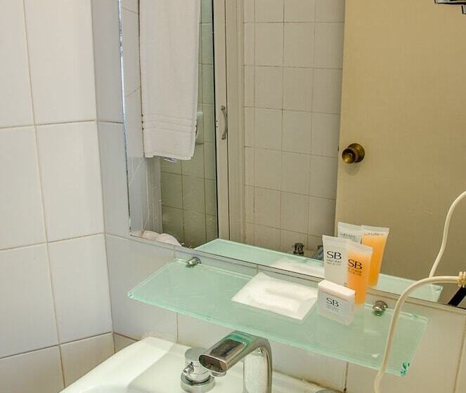 اتاق سوپریور, Sunset Beach