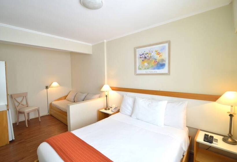 اتاق سوپریور, Sunset Beach