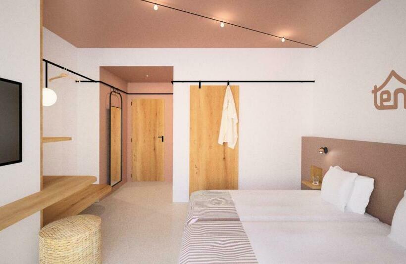 Номер Стандарт, tent Lloret de Mar