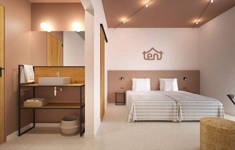 Номер Стандарт, tent Lloret de Mar