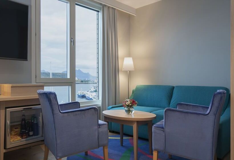 جناح جونيور, Thon Hotel Nordlys