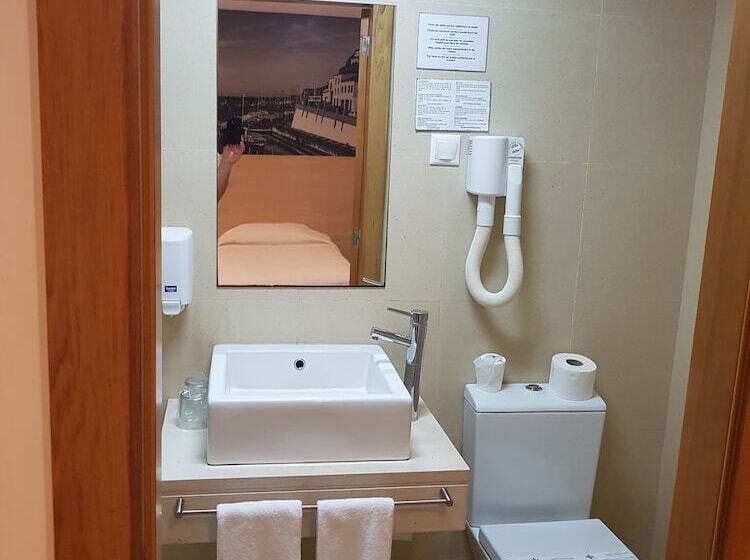 标准单人间, Zenite