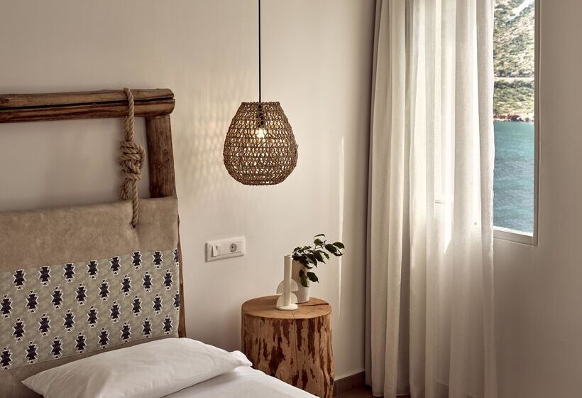 １ベッドルームのスーペリアアパートメント, Troulis Apart