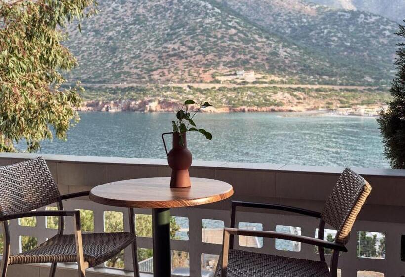 海の見える１ベッドルームアパートメント, Troulis Apart