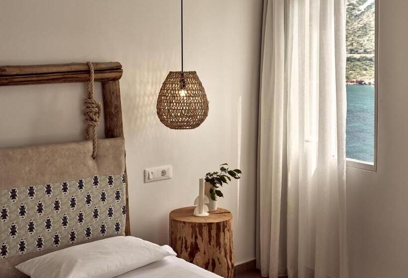 １ベッドルームのスーペリアアパートメント, Troulis Apart