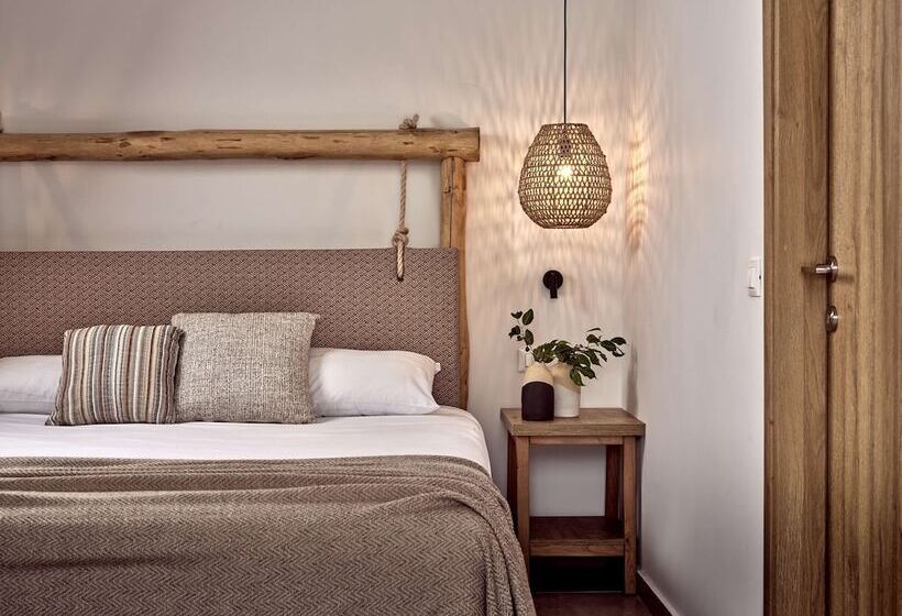 オーシャンビューデラックスステューディオ, Troulis Apart