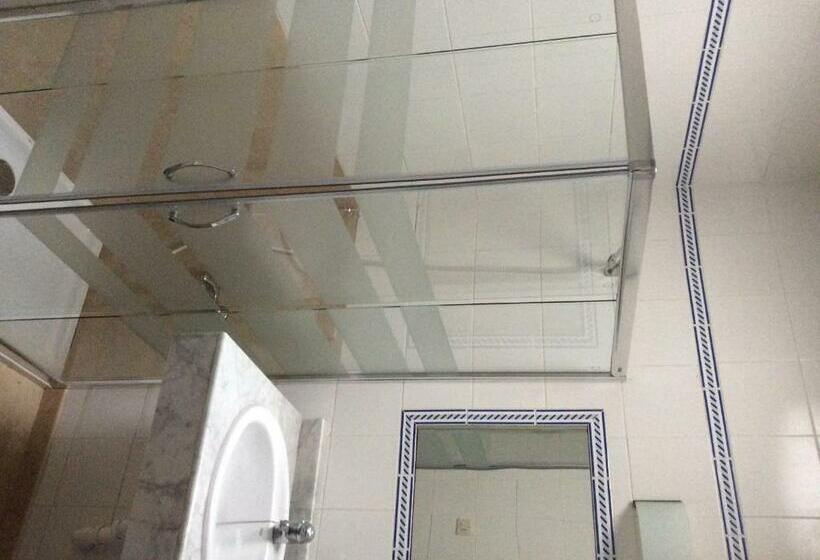 이코노미 스튜디오, Apartamentos Panorama Adults Only