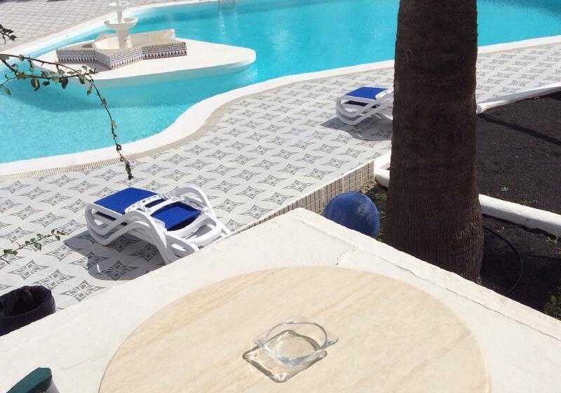 스탠다드 스튜디오 풀장 전망, Apartamentos Panorama Adults Only