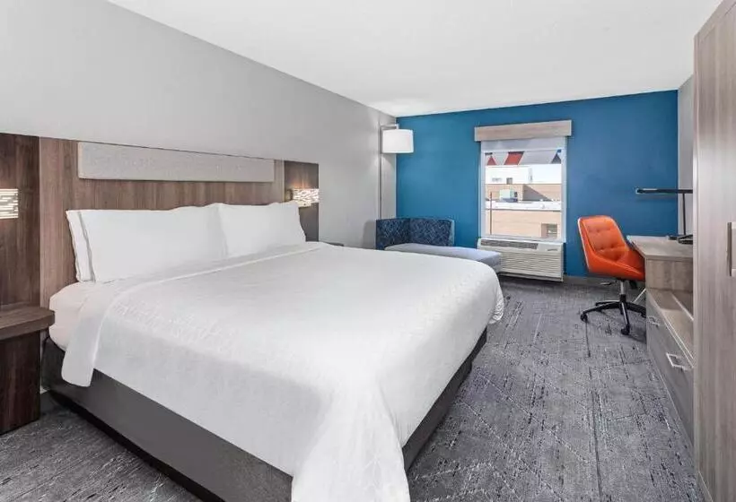 Standard-huone King-vuode, Holiday Inn Express Hotel & Suites Chicago Algonquin, An Ihg