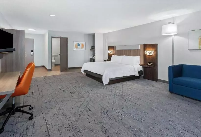 Sviitti King-vuode, Holiday Inn Express Hotel & Suites Chicago Algonquin, An Ihg