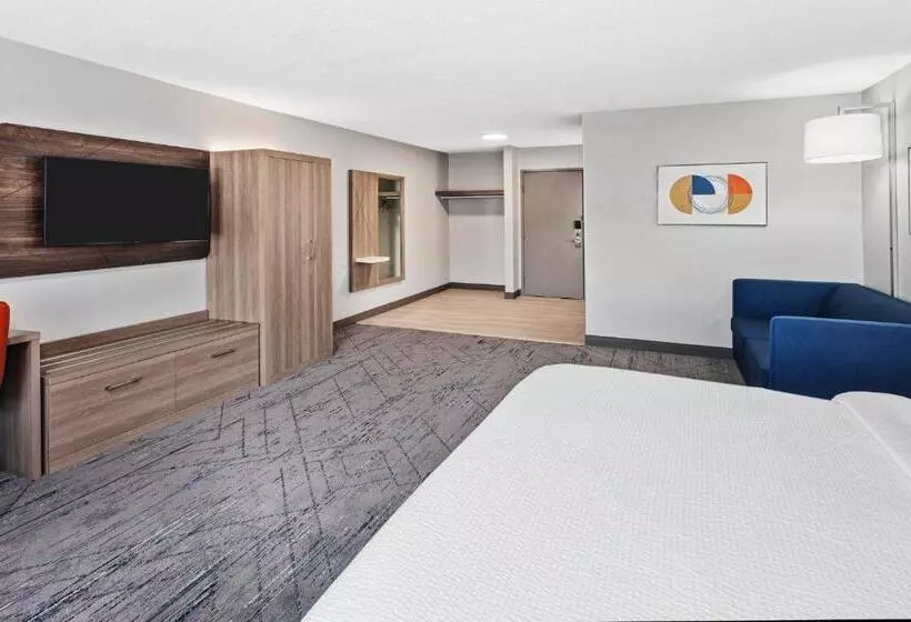Sviitti King-vuode, Holiday Inn Express Hotel & Suites Chicago Algonquin, An Ihg