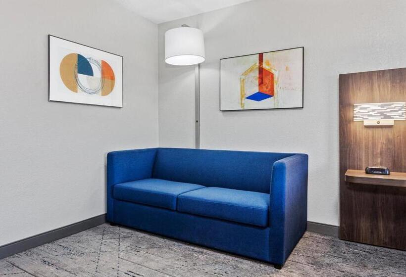 Büyük Çift Kişilik Yataklı Süit, Holiday Inn Express Hotel & Suites Chicago Algonquin, An Ihg