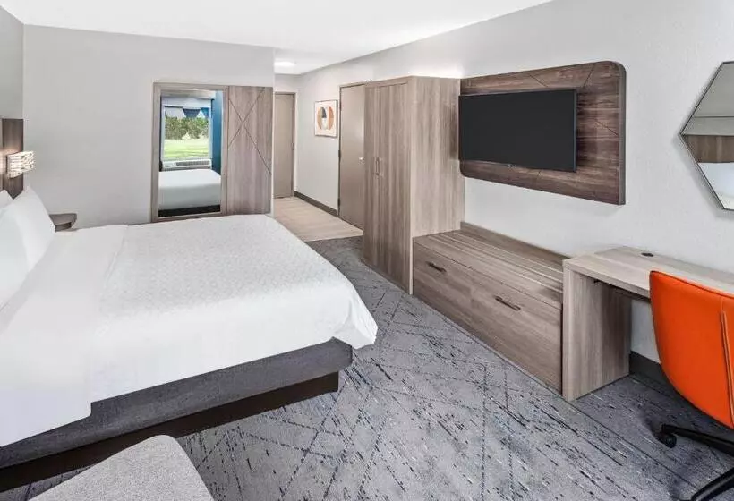 Standard-invahuone King-vuode, Holiday Inn Express Hotel & Suites Chicago Algonquin, An Ihg