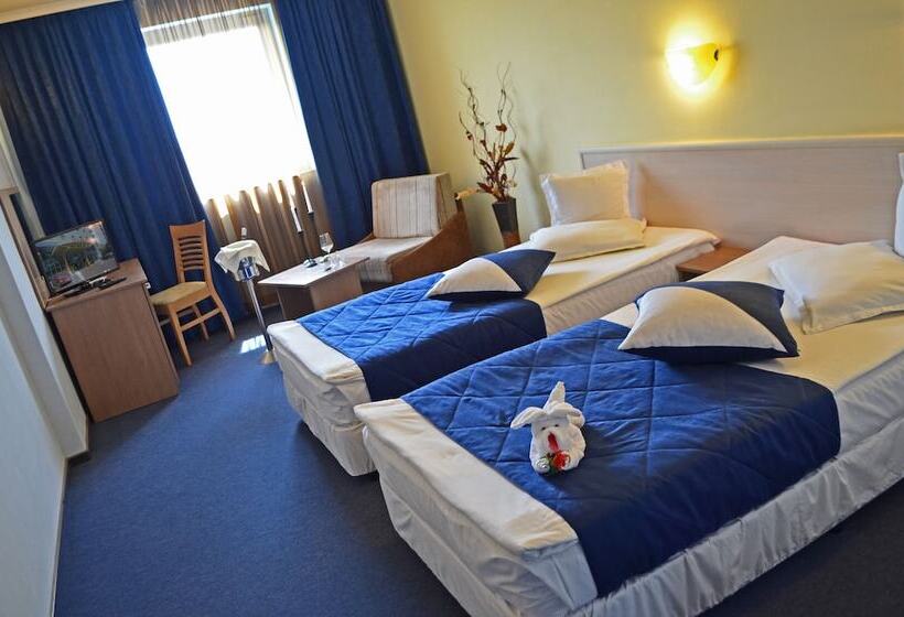 デラックスルーム, Aqua