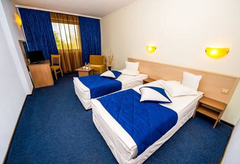 デラックスルーム, Aqua