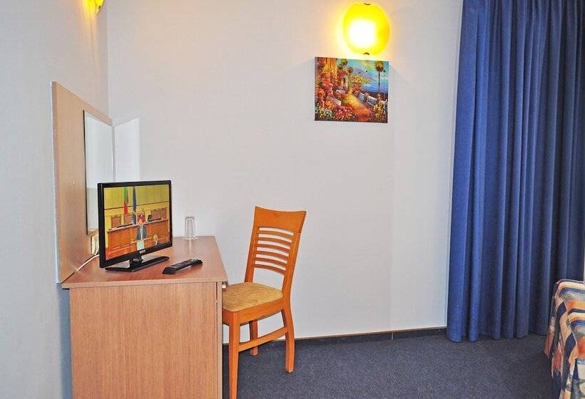 エコノミールーム, Aqua