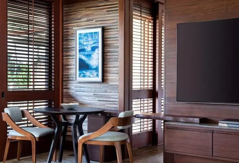 سوییت سوپریور با چشم‌انداز دریا, Four Seasons Resort Hualalai