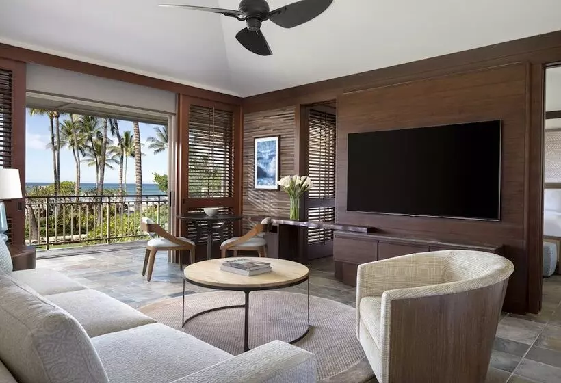 سوییت سوپریور با چشم‌انداز دریا, Four Seasons Resort Hualalai