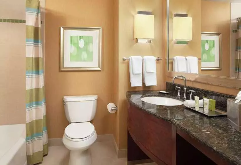 スイート, Hilton New Orleans Riverside