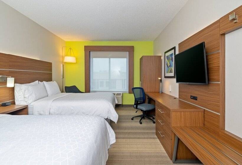 غرفه قياسيه سريرين مزدوجين, Holiday Inn Express Hotel & Suites Woodbridge, An Ihg