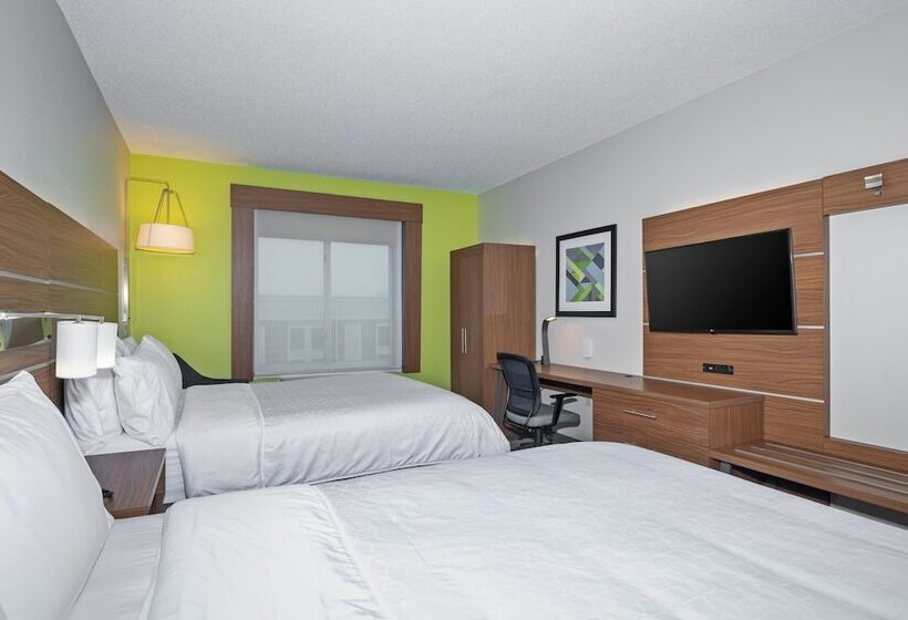 غرفه قياسيه سريرين مزدوجين, Holiday Inn Express Hotel & Suites Woodbridge, An Ihg