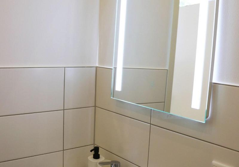 غرفة قياسية سرير كينج, Holiday Inn Express Hotel & Suites Woodbridge, An Ihg