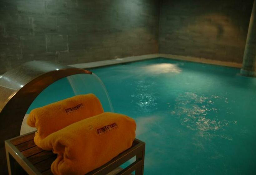 Номер Стандарт, Isla De La Garena