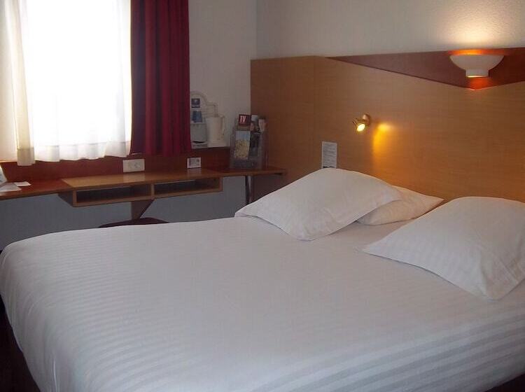 スタンダードルーム, Des Victoires   Restaurant