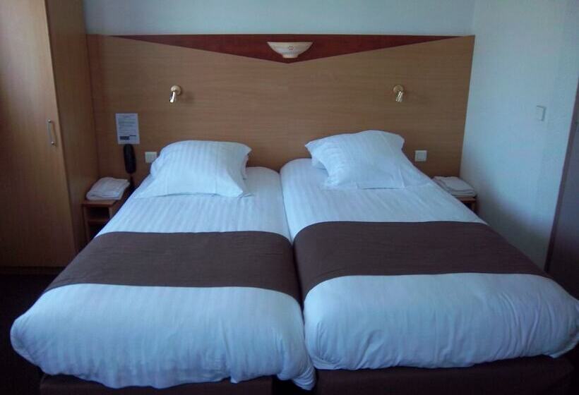 スタンダードルーム, Des Victoires   Restaurant