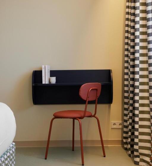 プレステージルーム, Des Victoires   Restaurant