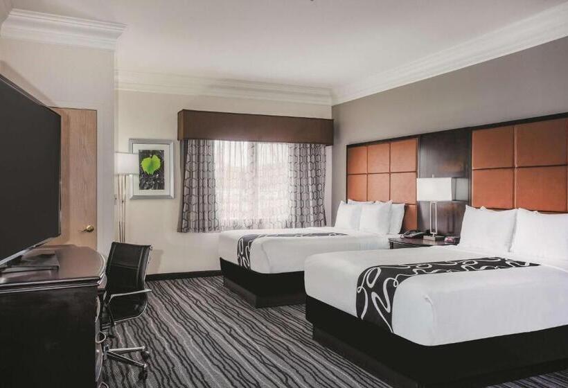 スタンダードスタジオ, La Quinta By Wyndham Dublin Pleasanton