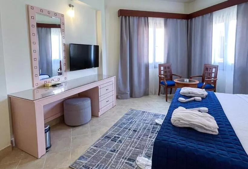 بانگلوی استاندارد, Nubian Island, Families And Couples Only