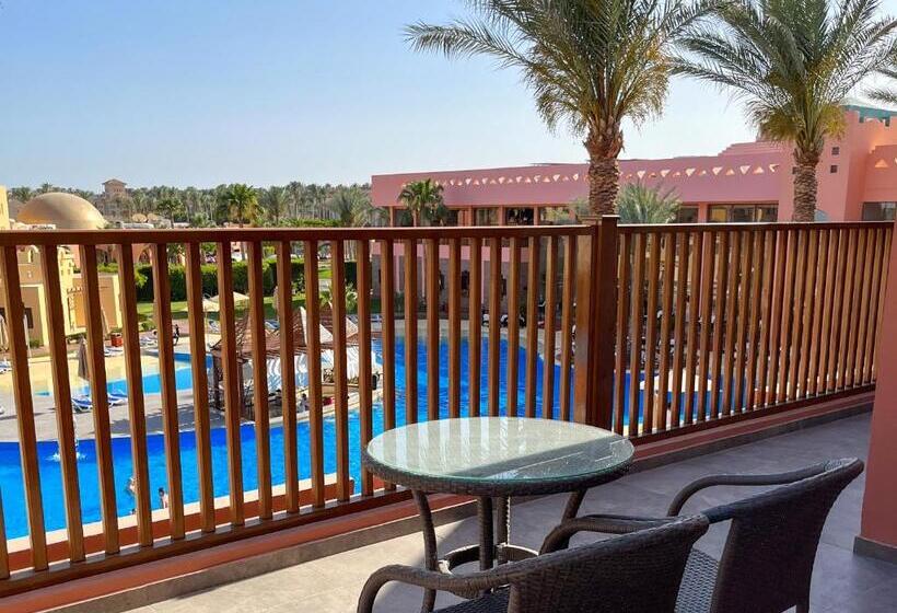 Президентский Люкс, Nubian Island, Families And Couples Only