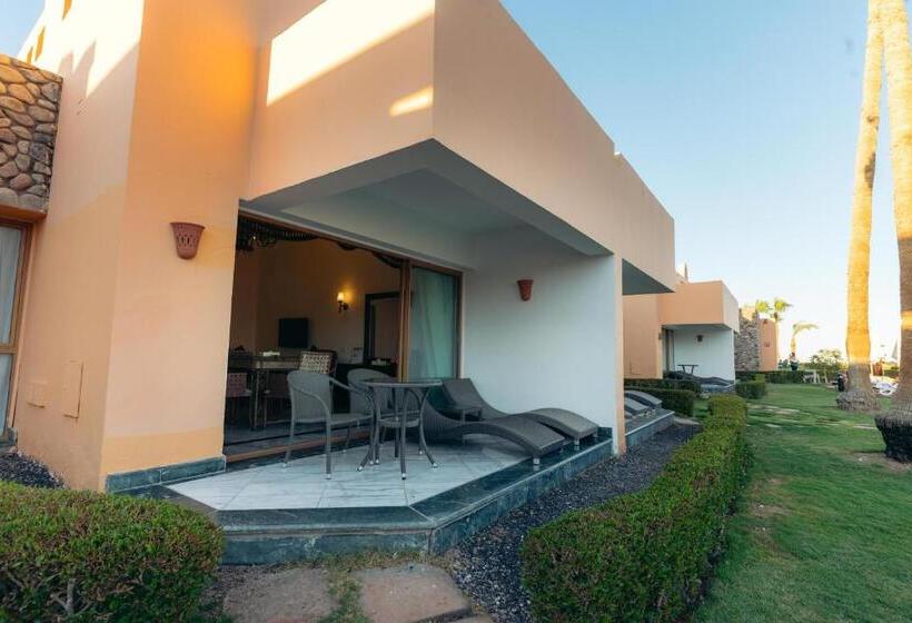 Президентский Люкс, Nubian Island, Families And Couples Only