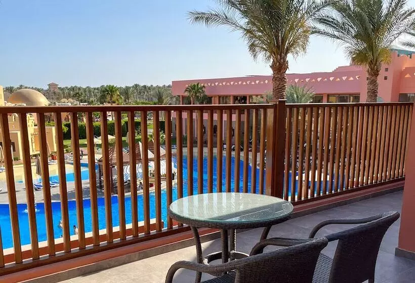 سوییت اجرایی, Nubian Island, Families And Couples Only