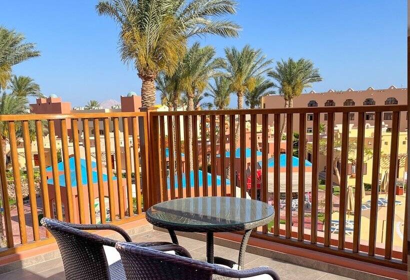 Президентский Люкс, Nubian Island, Families And Couples Only