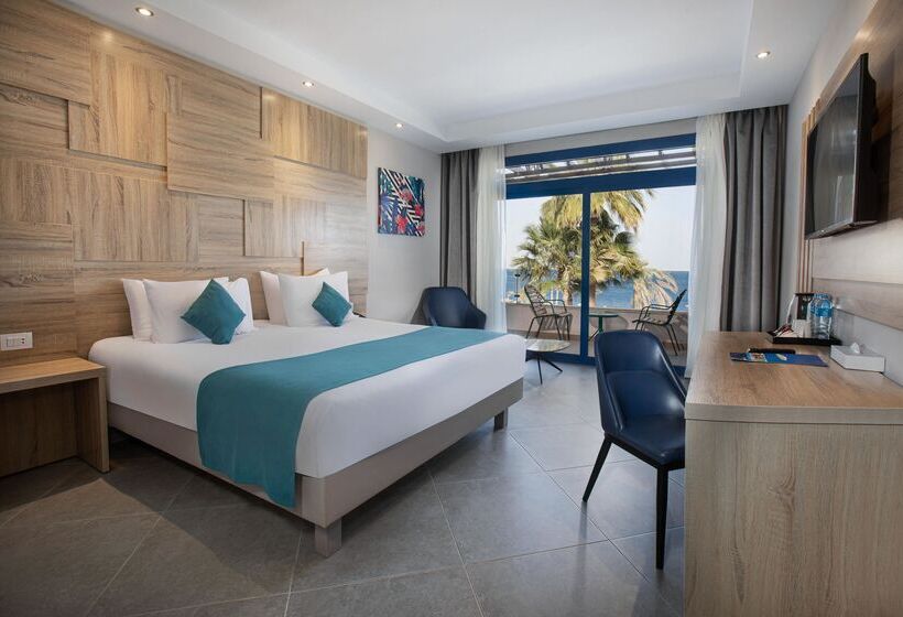 اتاق پرمیوم با چشم‌انداز دریا, V Hotel Sharm El Shiekh