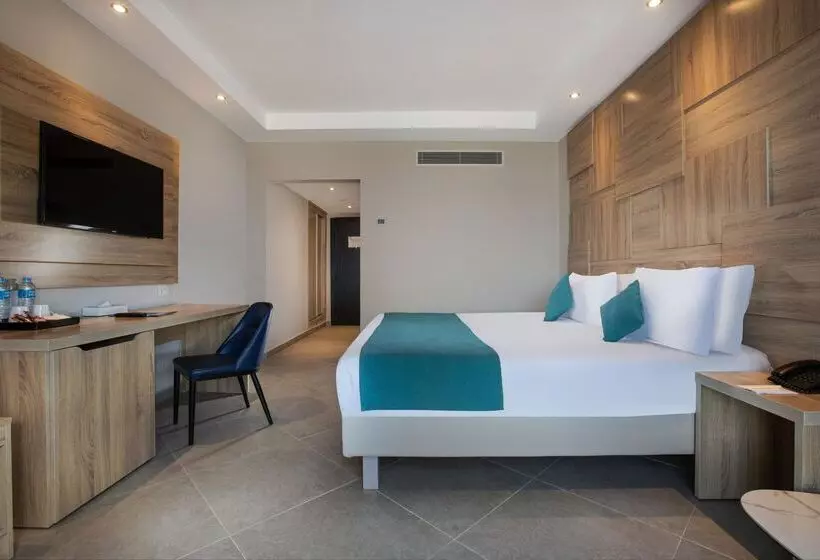 اتاق پرمیوم با چشم‌انداز دریا, V Hotel Sharm El Shiekh