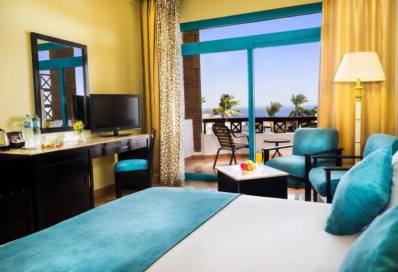 اتاق اساندارد با چشم‌انداز جانبی به دریا, V Hotel Sharm El Shiekh