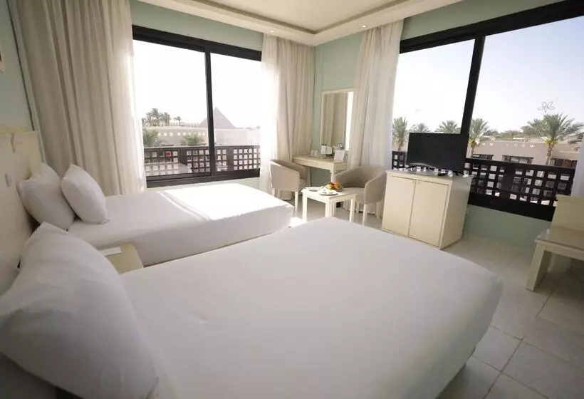 اتاق استاندارد با چشم‌انداز دریا, V Hotel Sharm El Shiekh